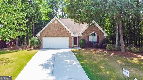 A home in Mcdonough