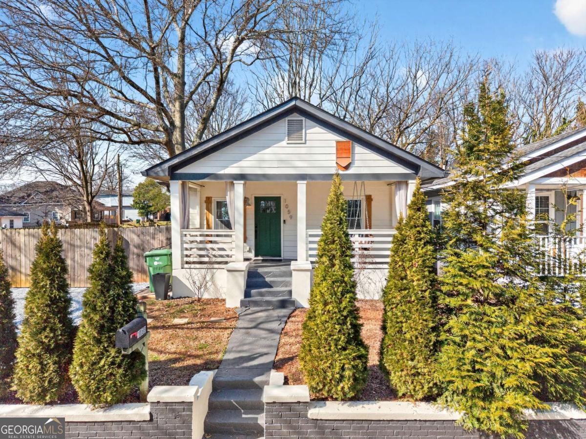 1059 Fortress AVE SW