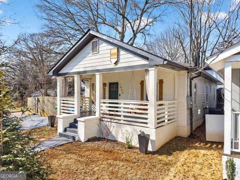 Photo of 1059 Fortress Avenue SW, Atlanta, GA 30315 (MLS # 10690611)