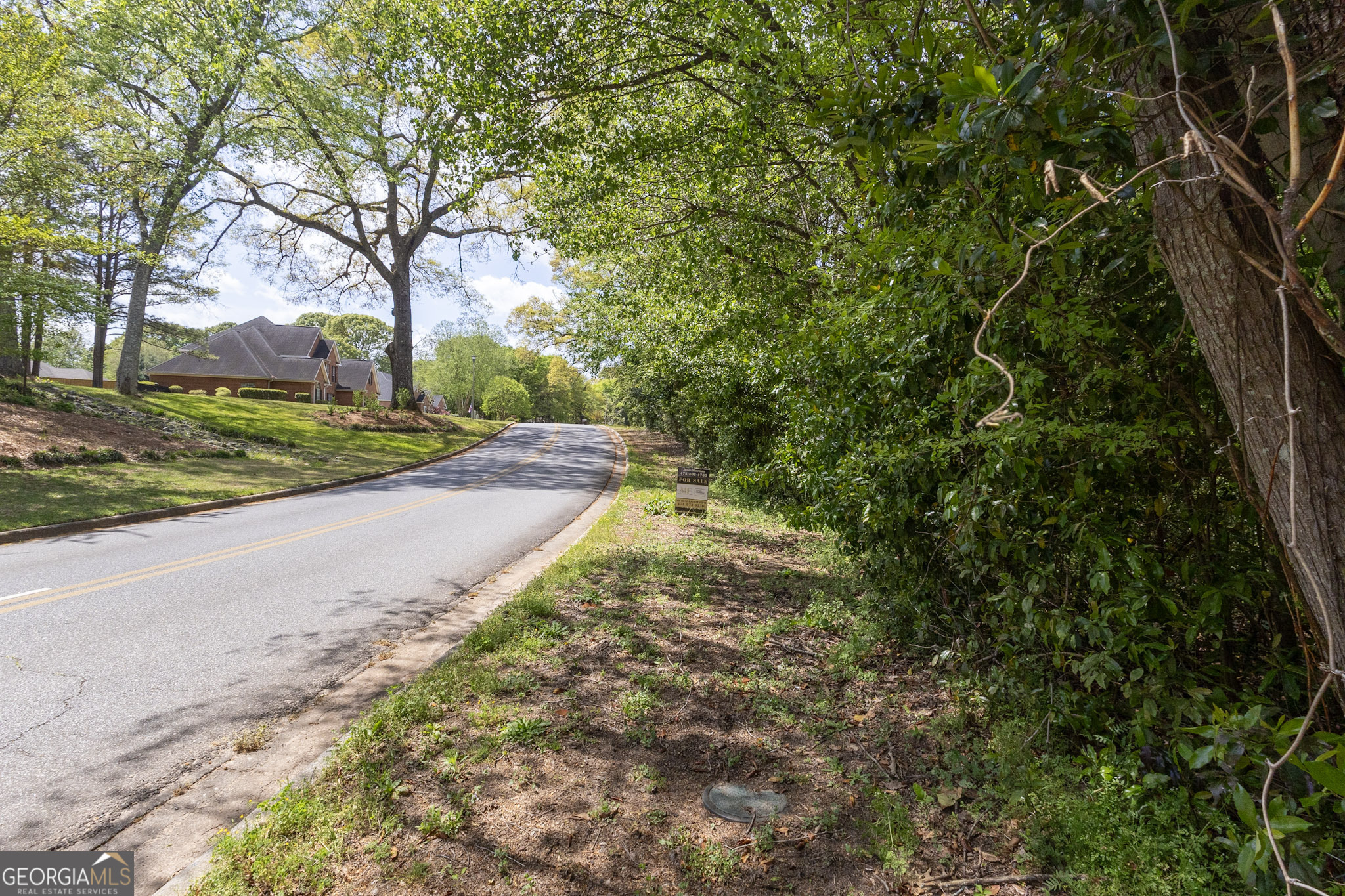 713 Pheasant Ridge DR