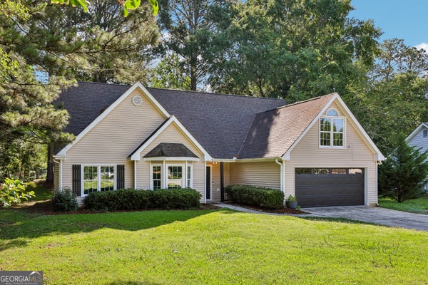 2360 HUNTINGTON DR, LOGANVILLE, GA 30052 - Image cda9e27e7d6cc6488c2684dadde47fa3/1064570753