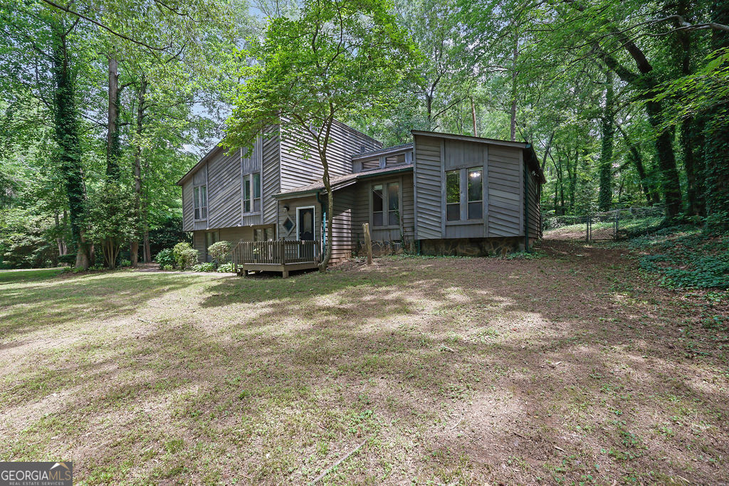 361 Gordon Valley LN SW