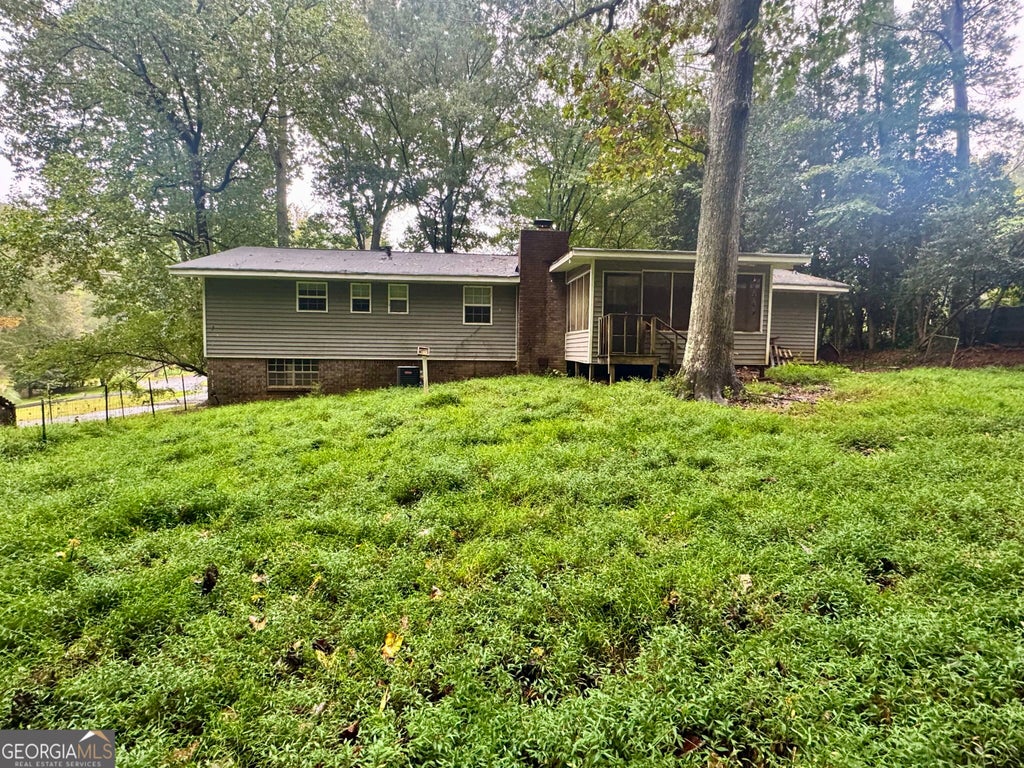 Photo of 1183 Wilburn Drive SW, Marietta, GA 30064 (MLS # 10867991)