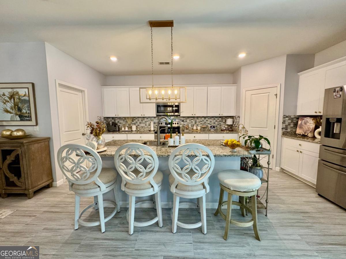 79 Blue River CT