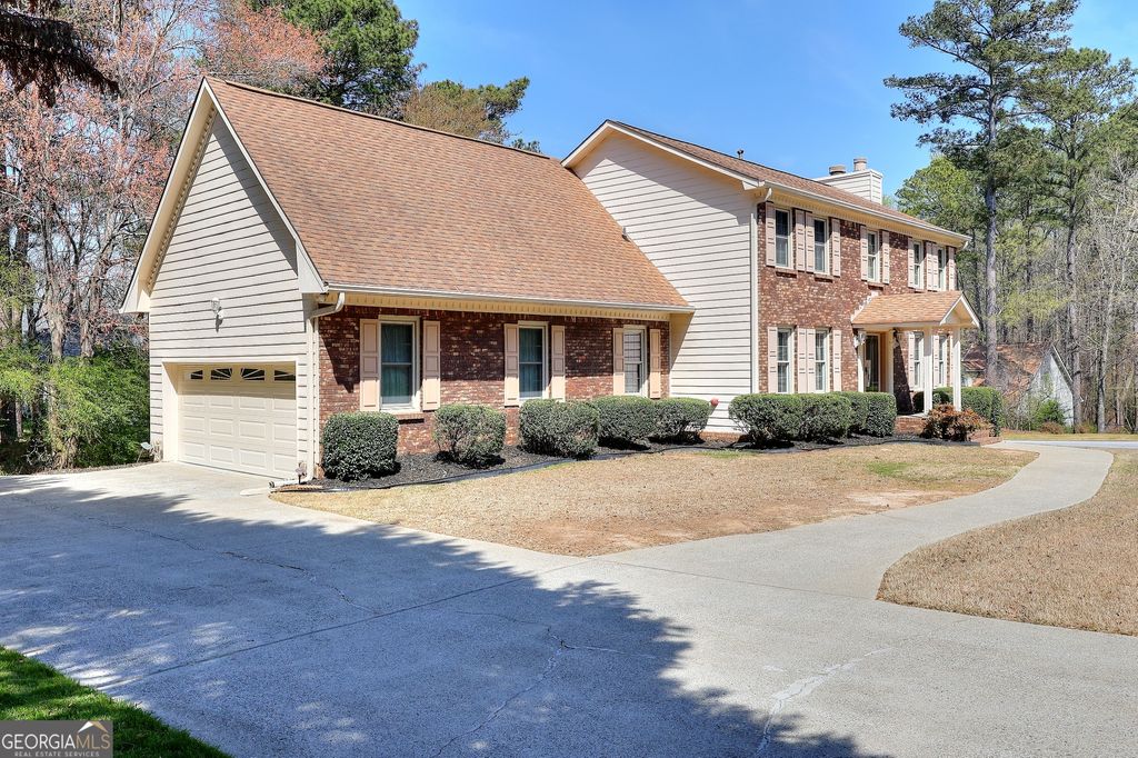 Photo of 2913 Melton Court, Lilburn, GA 30047 (MLS # 10715707)
