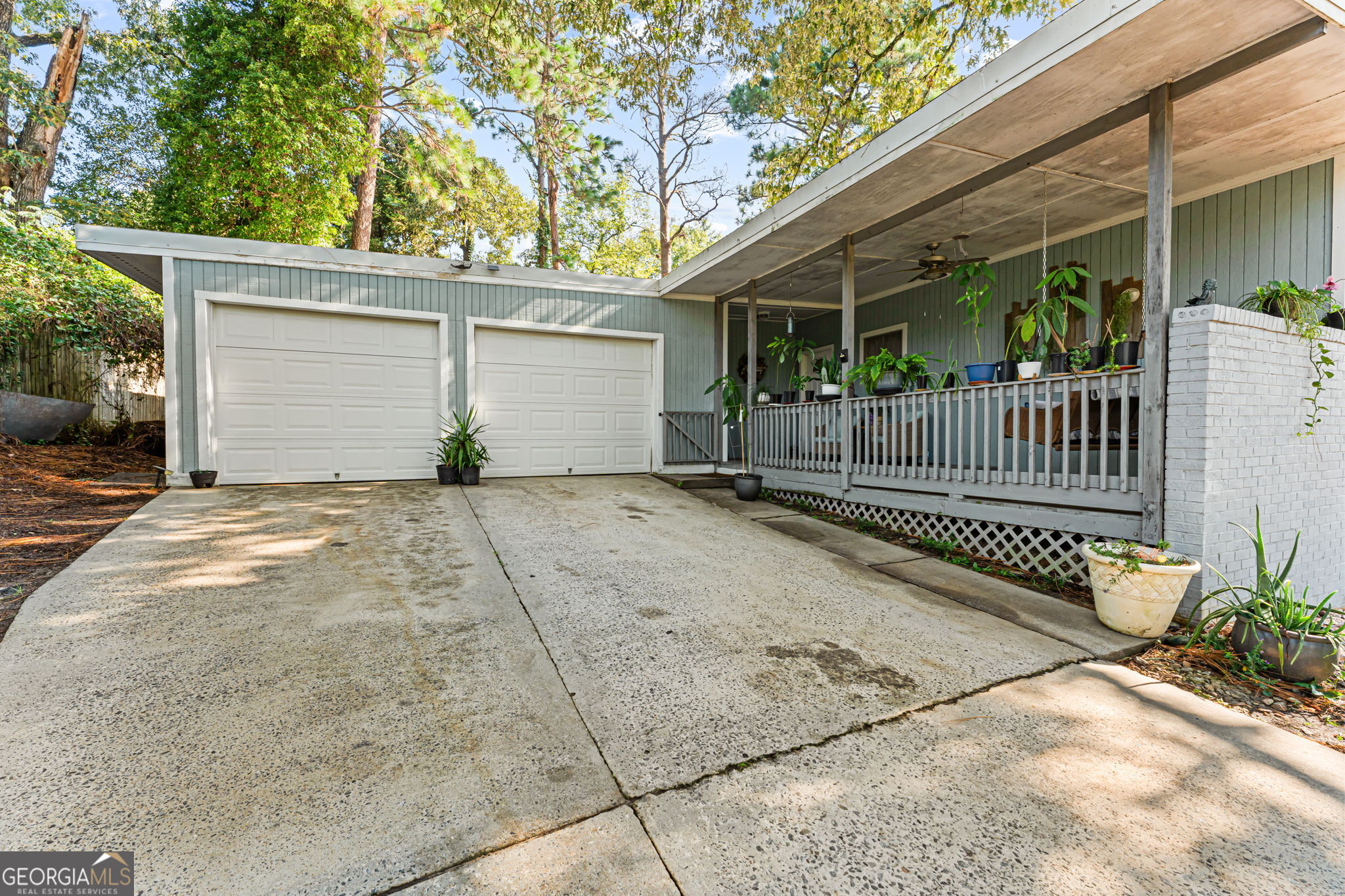311 Draper ST