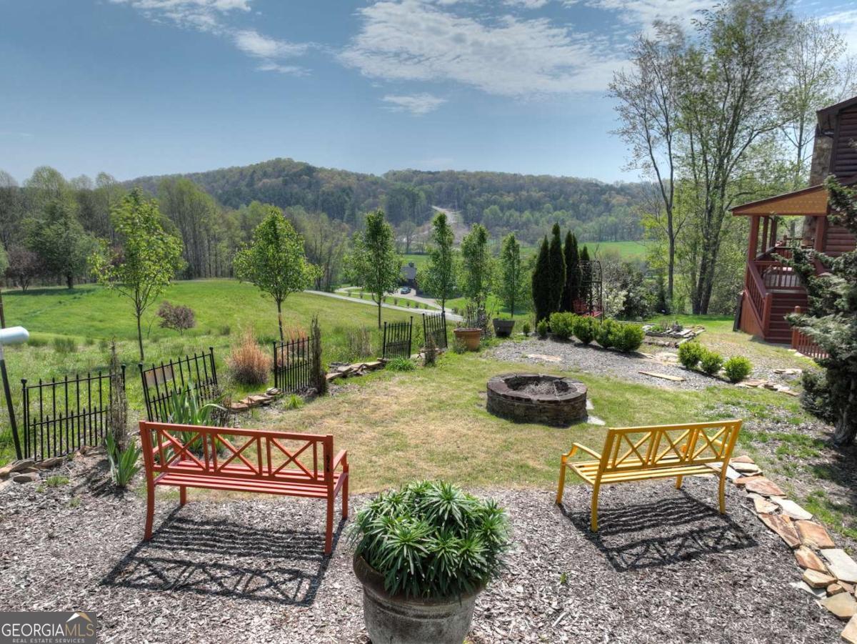 256 Bailey Farm LN