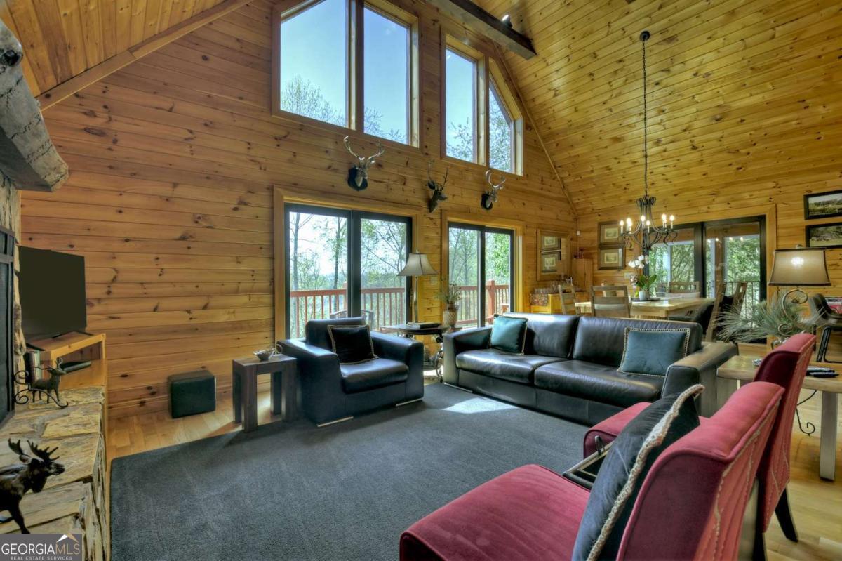 256 Bailey Farm LN