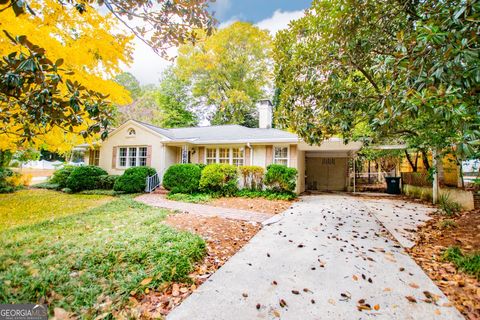 Photo of 223 Sunset Boulevard, Carrollton, GA 30117 (MLS # 10641630)