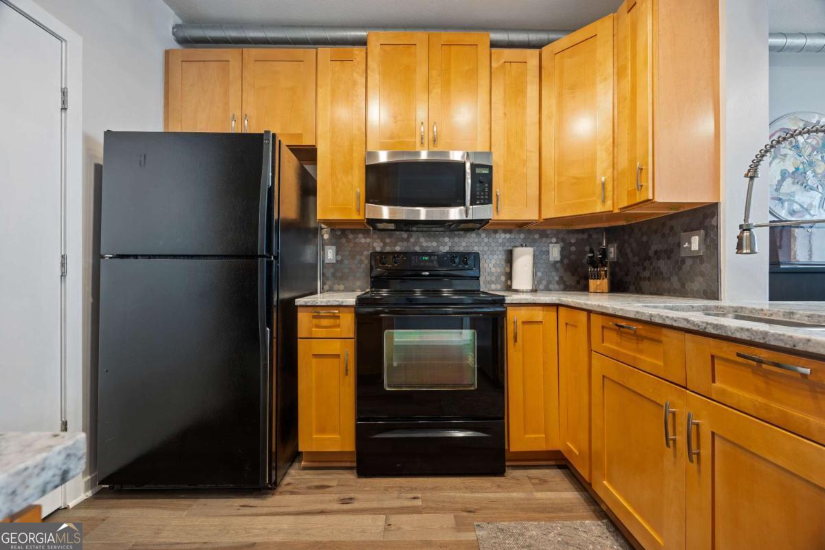 800 Peachtree ST NE 1504