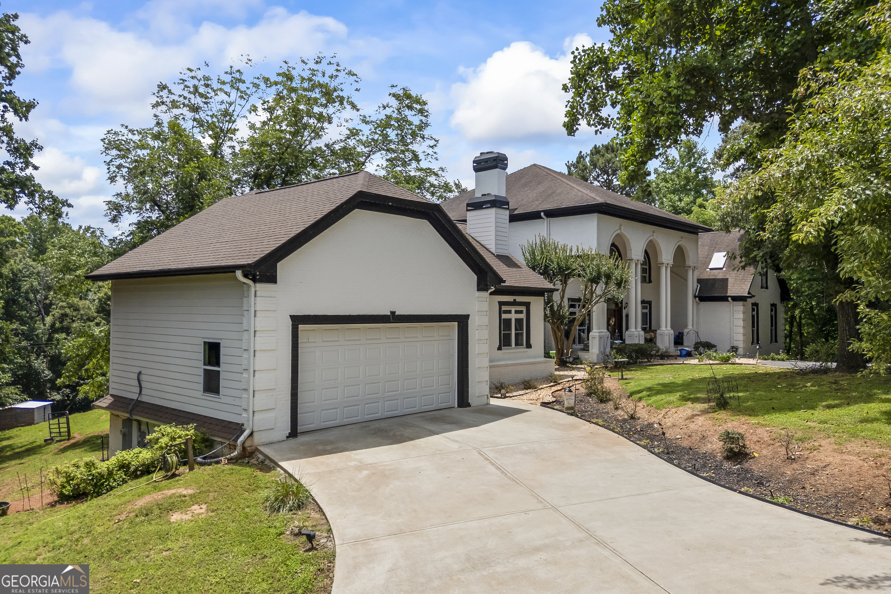 8080 Milford RD