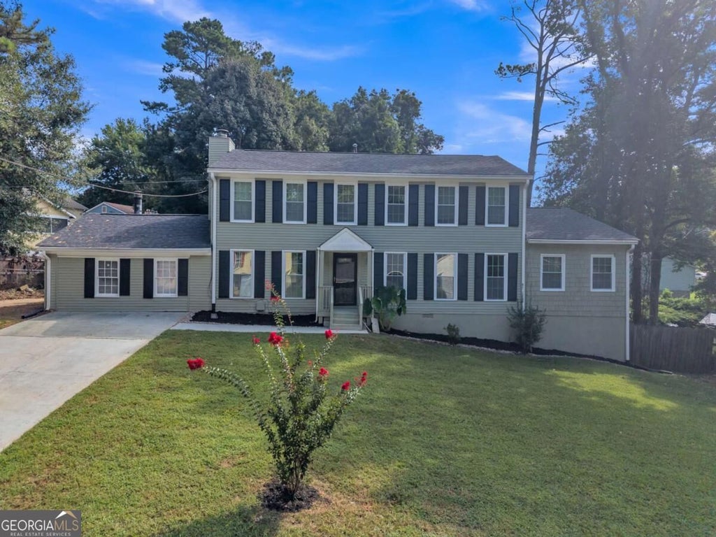 Photo of 661 Bantry Lane, Stone Mountain, GA 30083 (MLS # 10847208)
