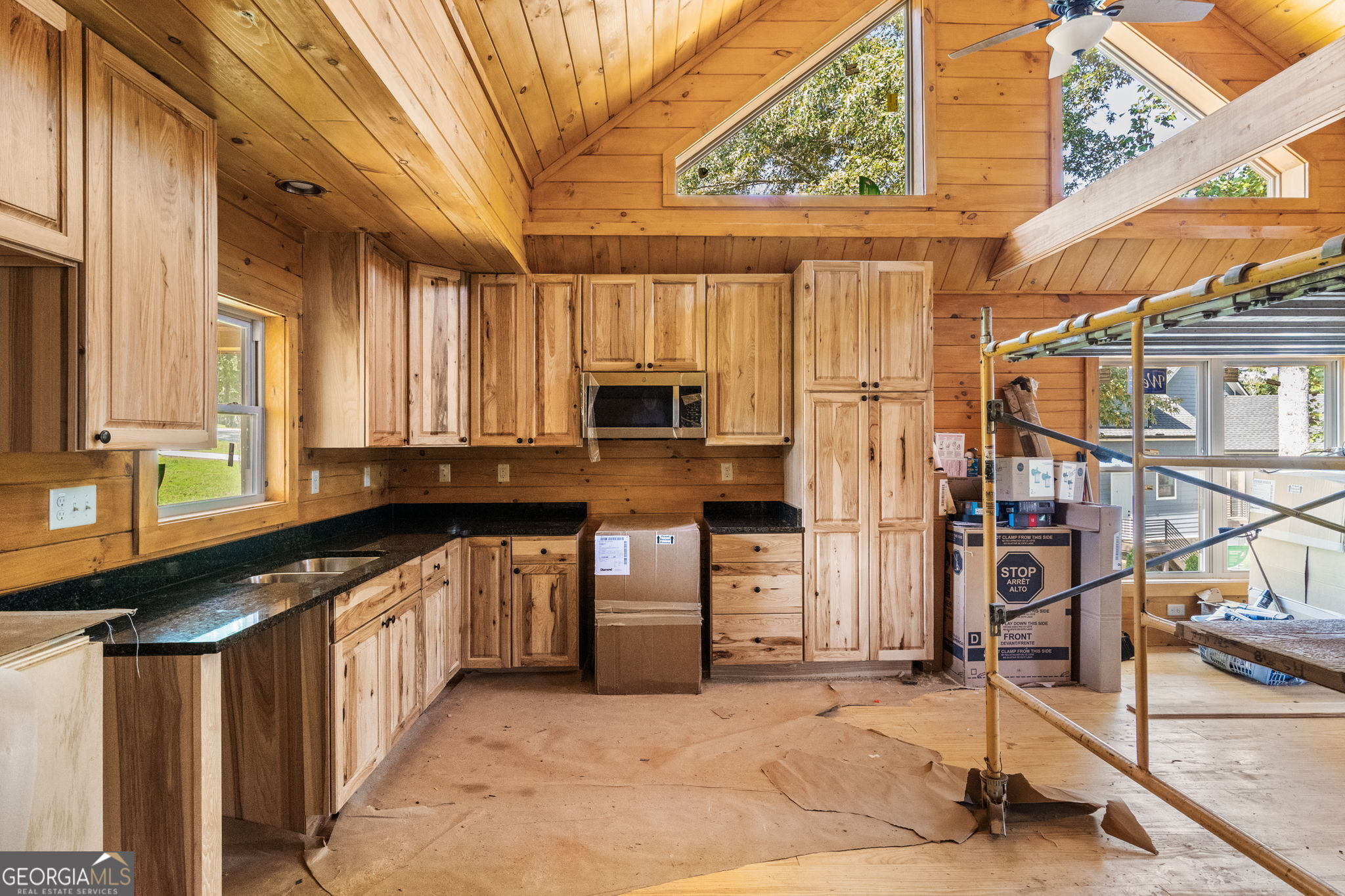 93 Valley View CT