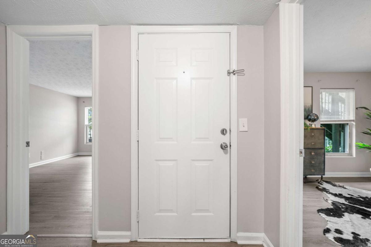 705 Beaufort CIR