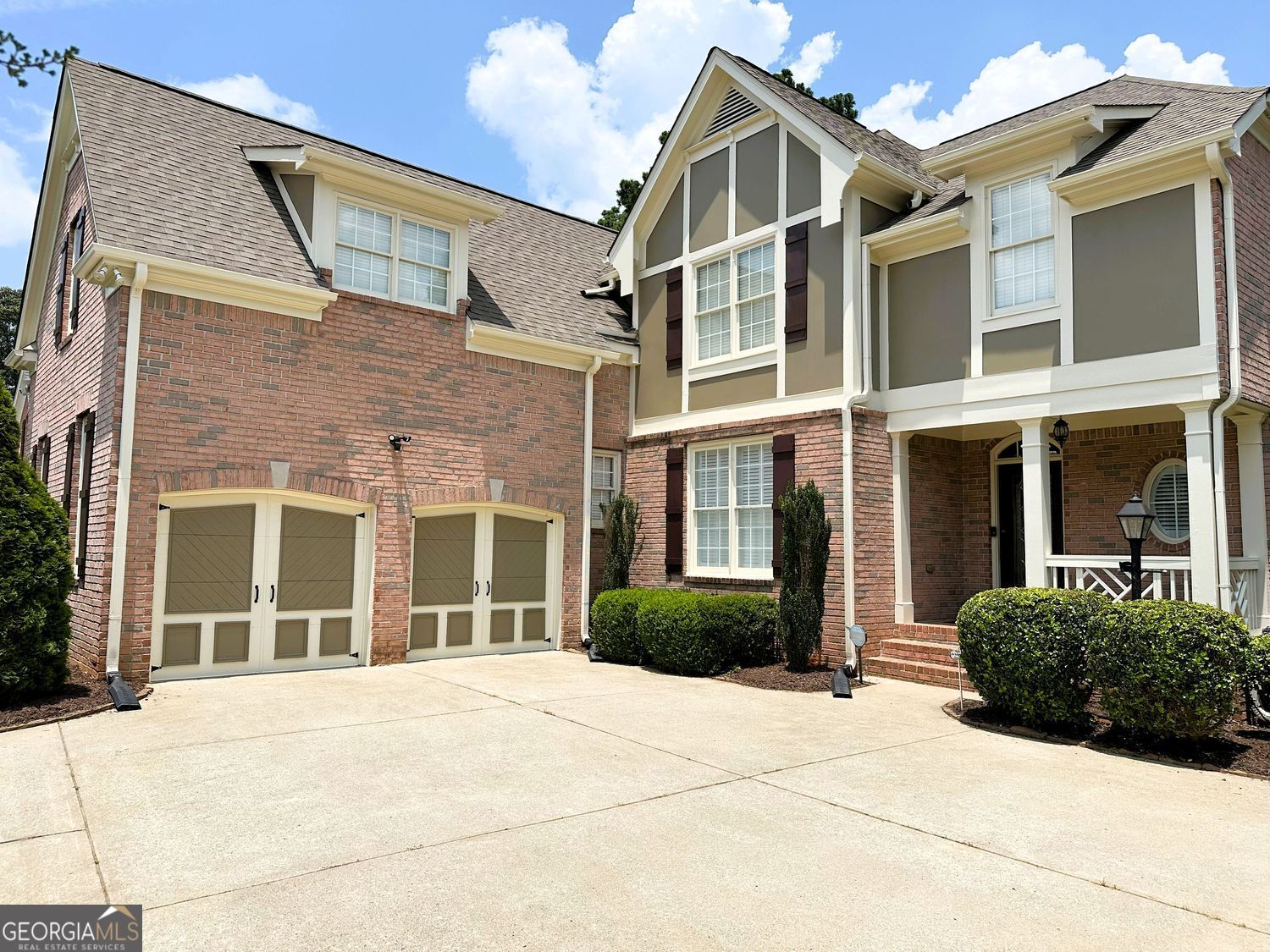 225 Wentworth TER