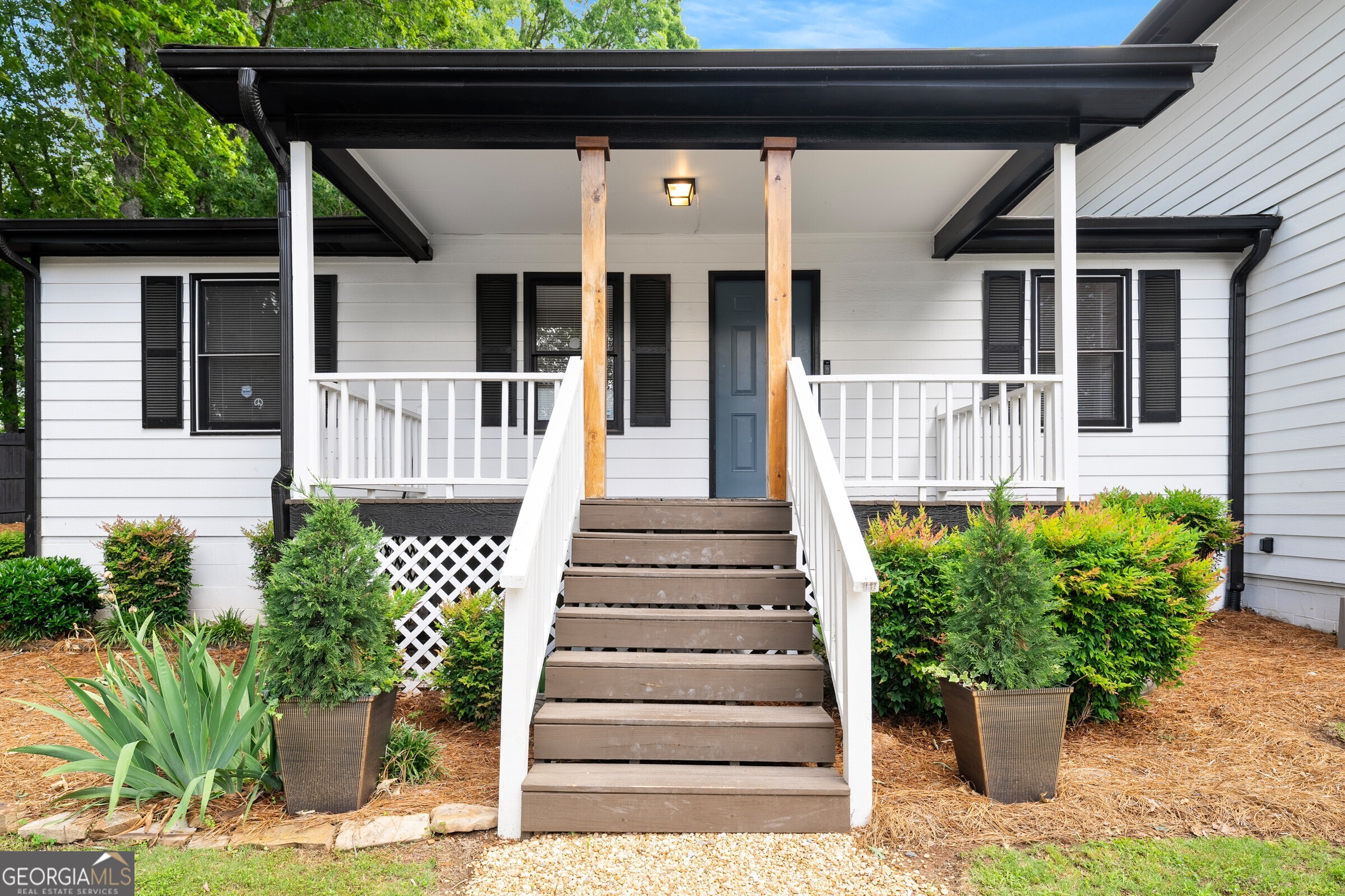 3142 Chamblee Gap RD