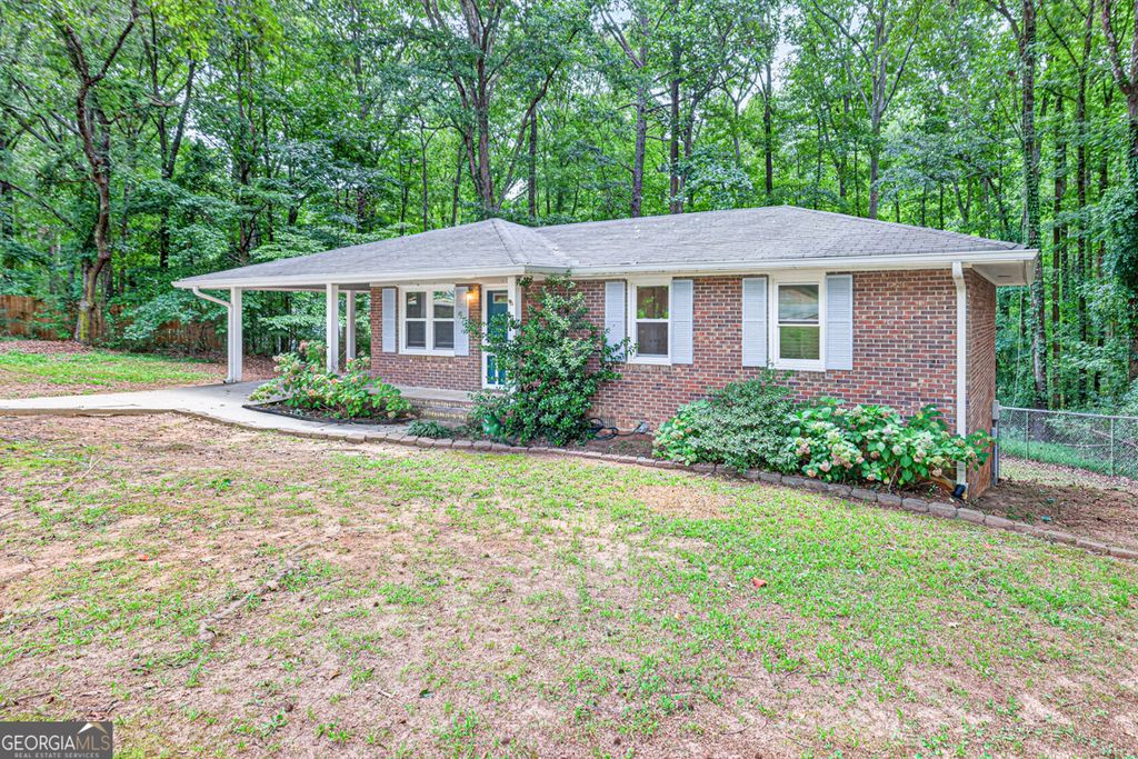 Photo of 400 Northridge Court, Winder, GA 30680 (MLS # 10812553)