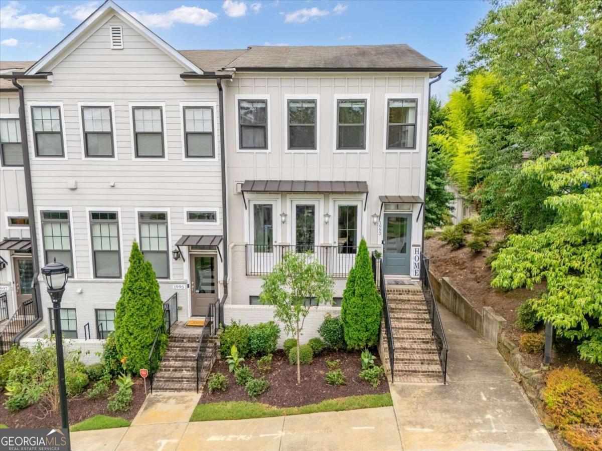 1993 Rockledge RD NE