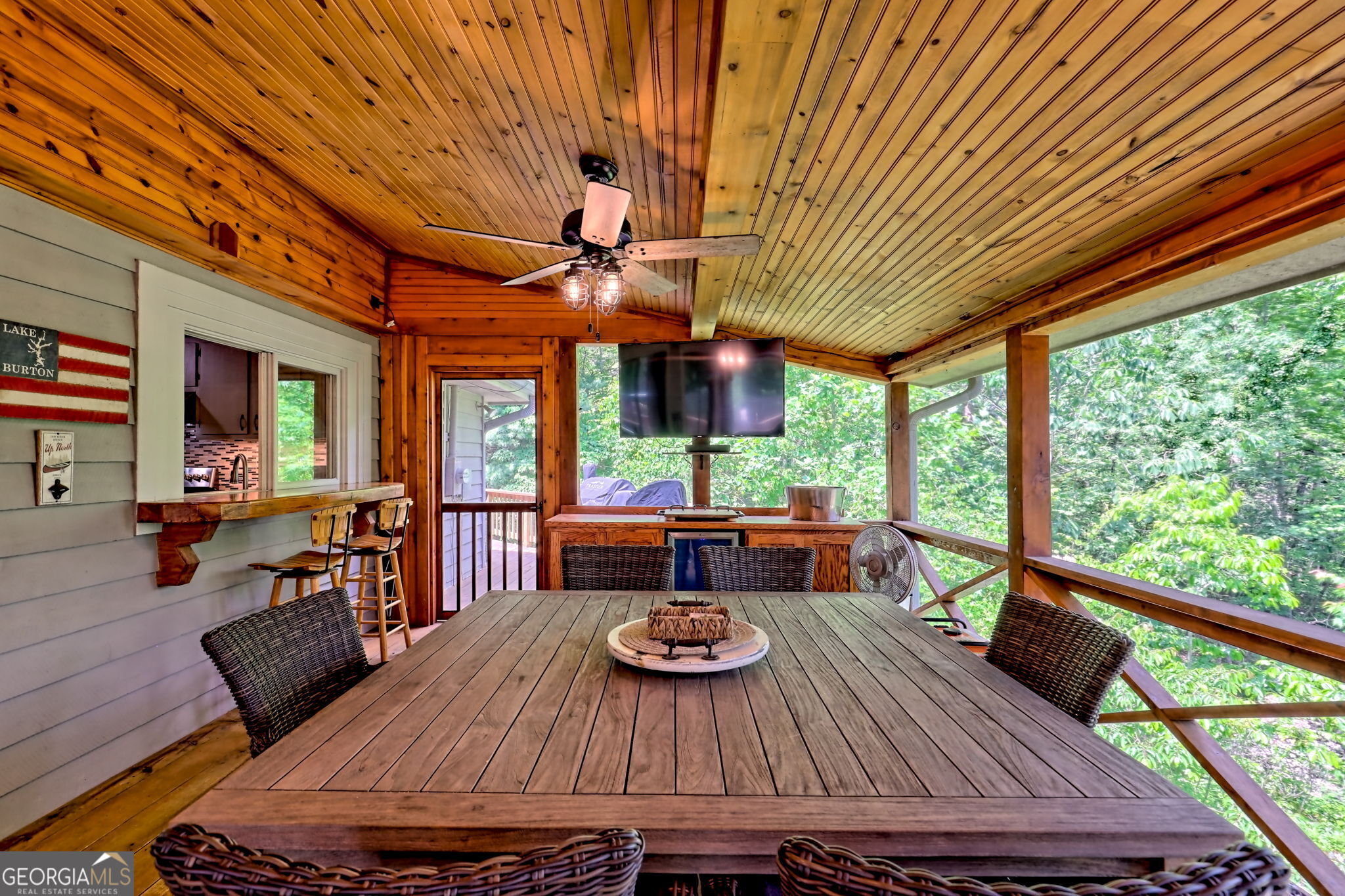 Clayton, Georgia 30525, United States, 3 Bedrooms Bedrooms, ,2 BathroomsBathrooms,Residential,Active,174825