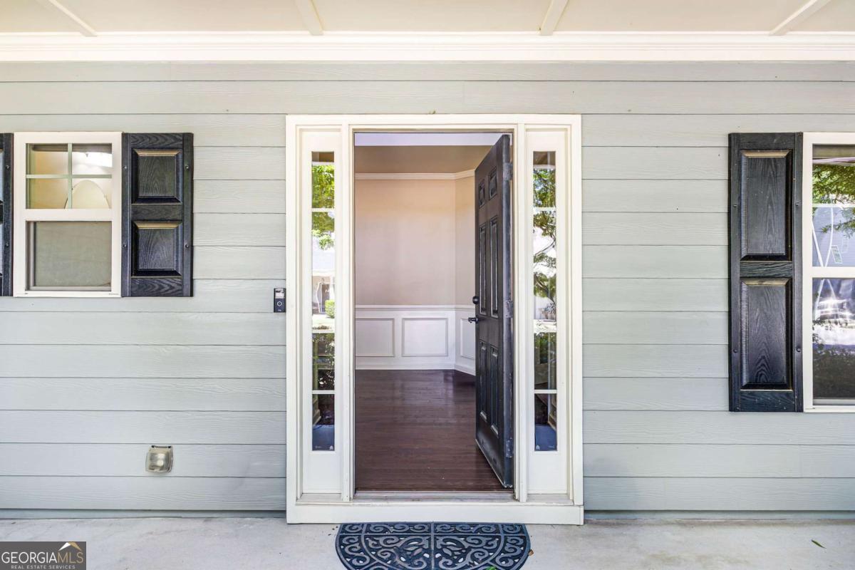 264 Creek View LN
