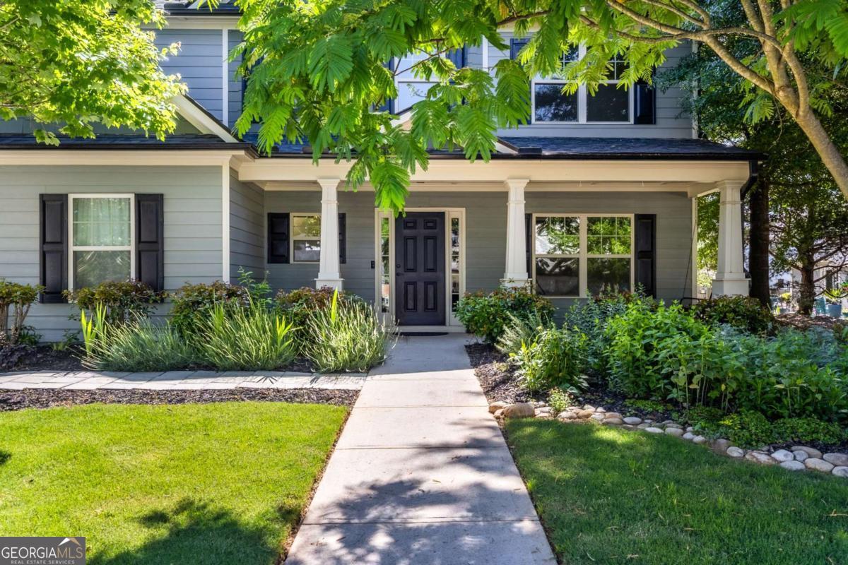 264 Creek View LN