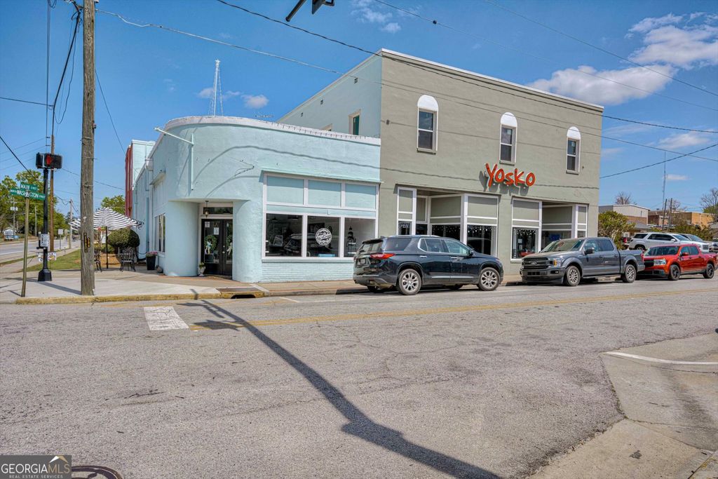 Photo of 111 Main Street, Lincolnton, GA 30817 (MLS # 10727381)