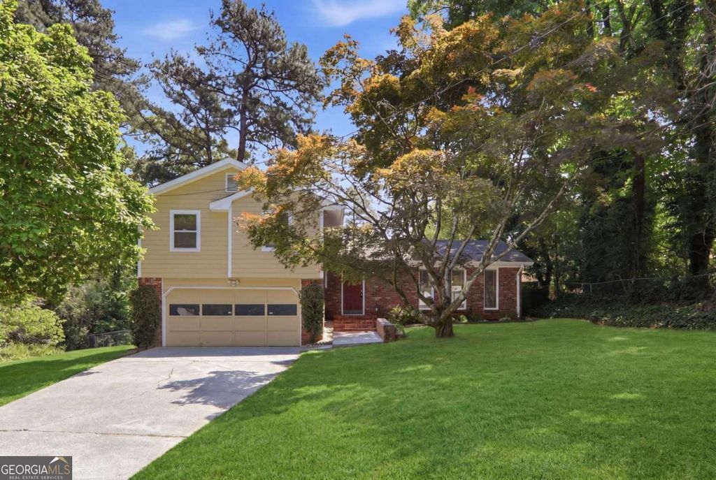 Photo of 5642 Breezy Court SW, Lilburn, GA 30047 (MLS # 10740141)