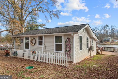 180 Southern Shores RD Jackson GA 30233