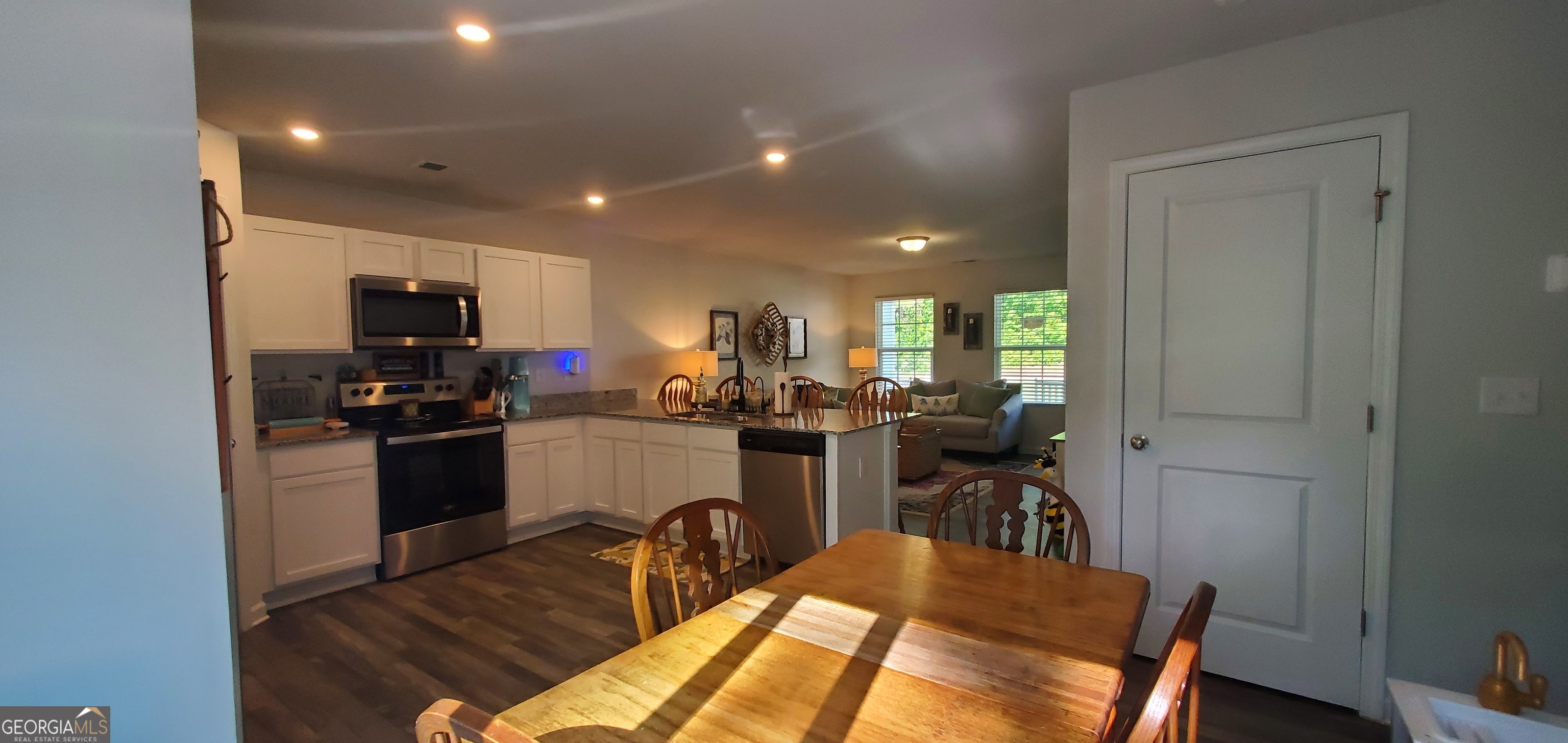 Hogansville, Georgia 30230, United States, 4 Bedrooms Bedrooms, ,3 BathroomsBathrooms,Residential,Active,119146