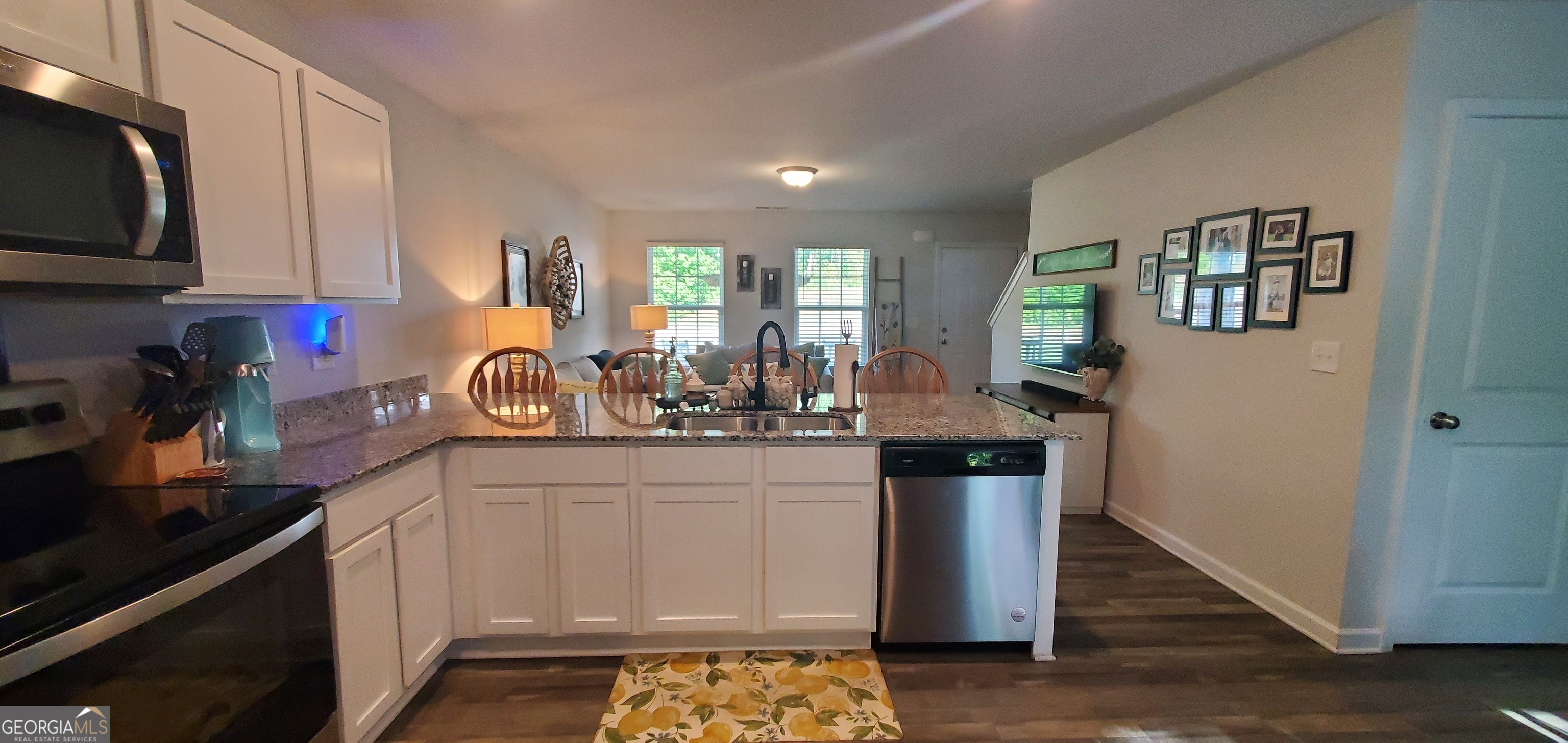 Hogansville, Georgia 30230, United States, 4 Bedrooms Bedrooms, ,3 BathroomsBathrooms,Residential,Active,119146