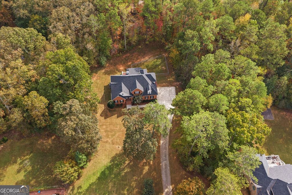 Photo of 6645 Ashebrooke Drive, Douglasville, GA 30135 (MLS # 10630299)