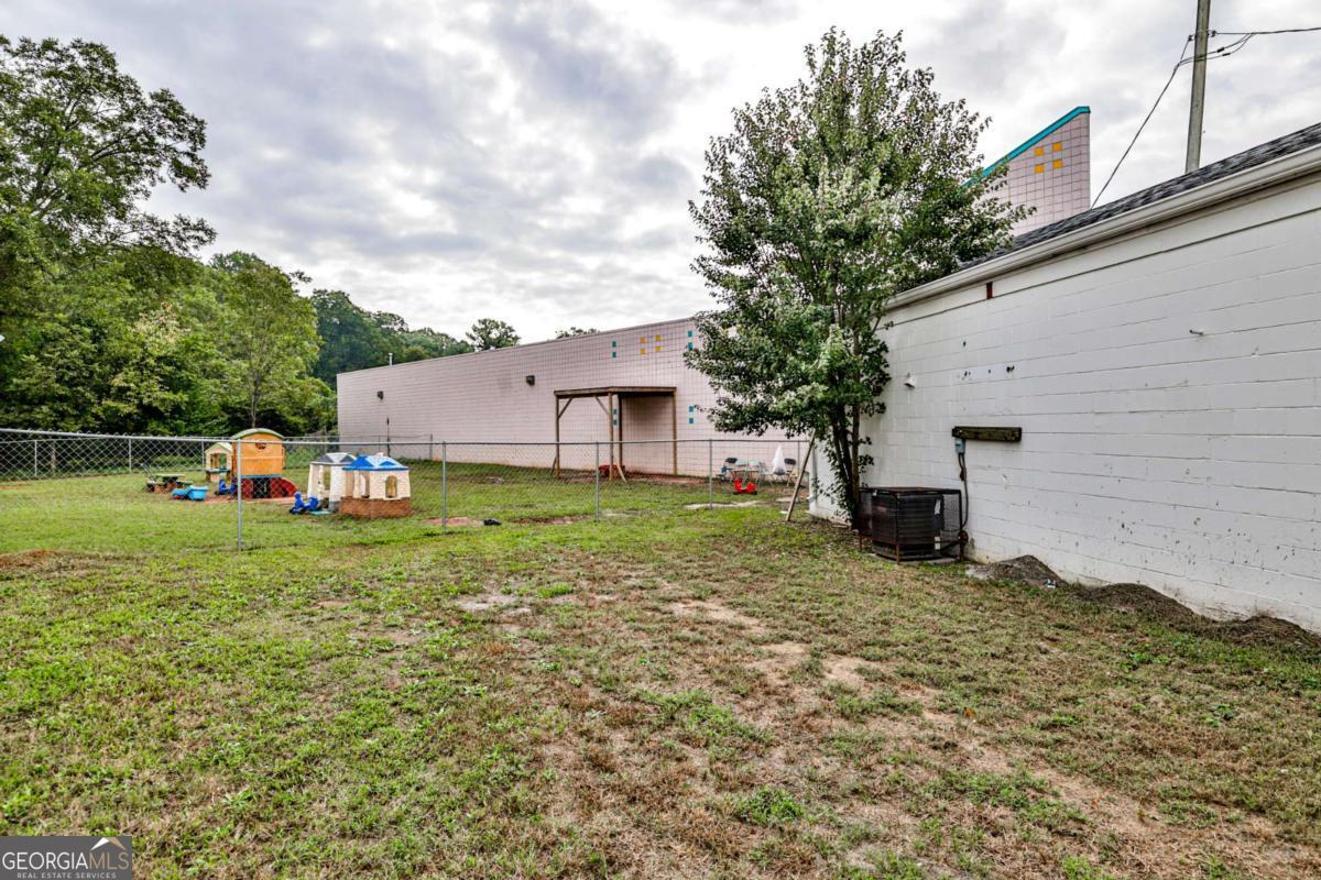 2070 Candler RD