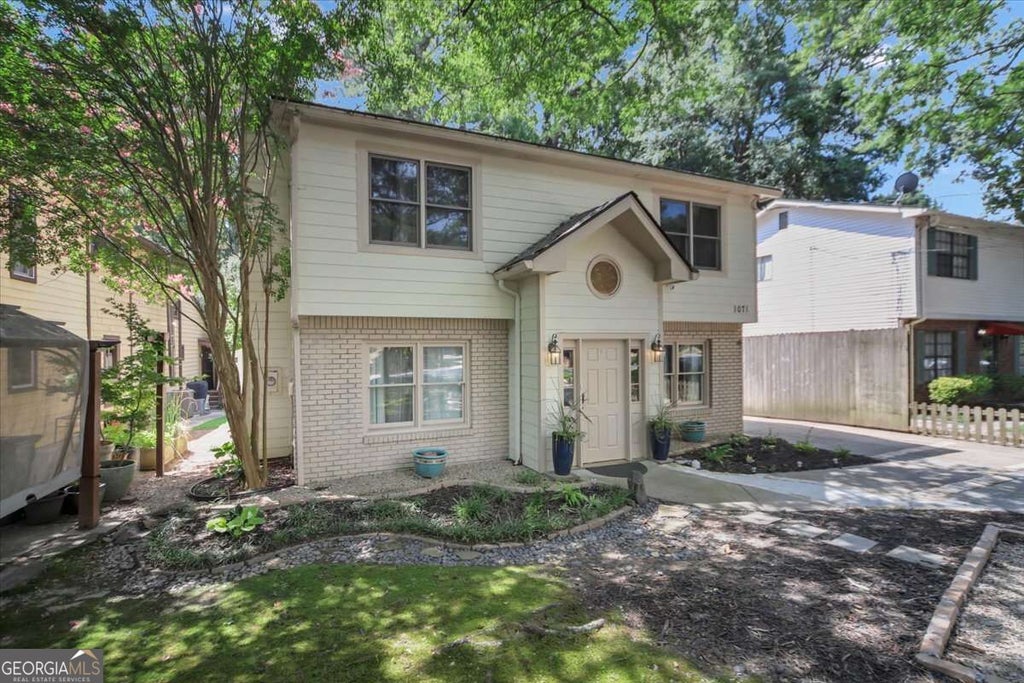 Photo of 1071 Standard Drive NE, Atlanta, GA 30319 (MLS # 10842255)
