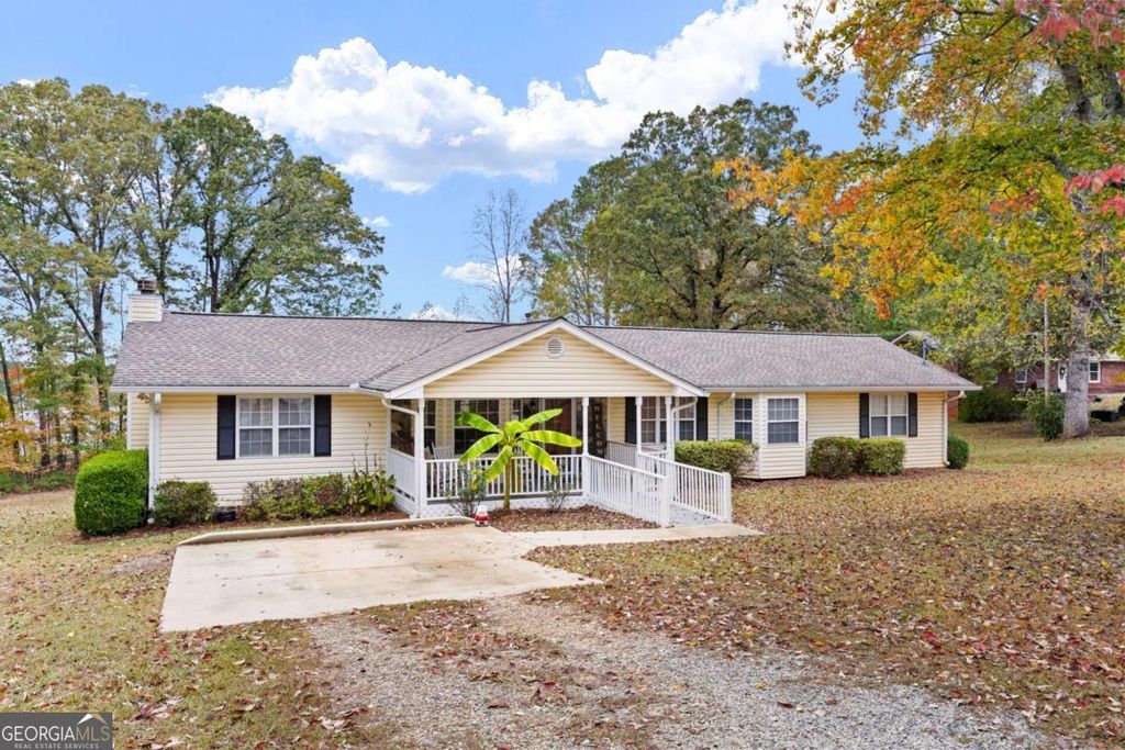 Photo of 645 Old Dallas Acworth Road N, Dallas, GA 30132 (MLS # 10636749)