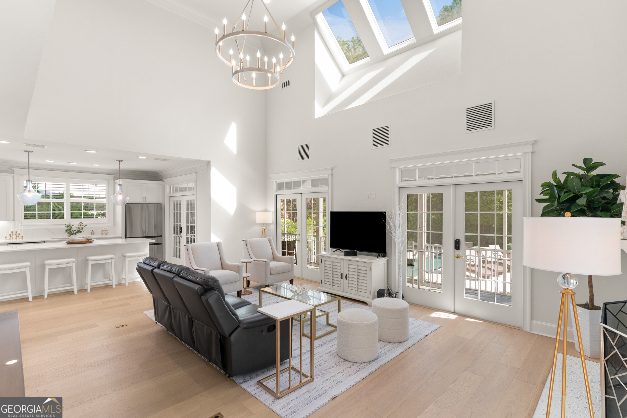 103 Carlisle PL