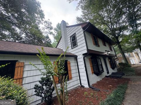 Photo of 2833 Sumac Drive, Atlanta, GA 30360 (MLS # 10804666)