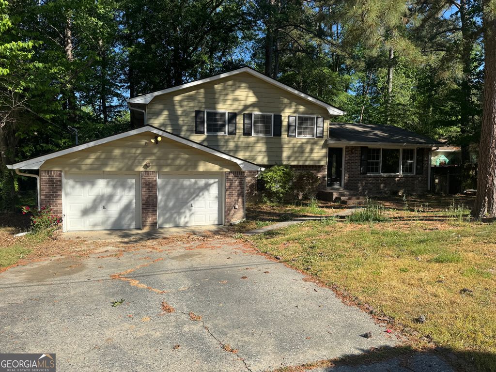 Photo of 1130 Buckhurst Drive, Atlanta, GA 30349 (MLS # 10738941)
