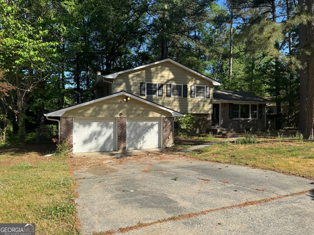 Photo of 1130 Buckhurst Drive, Atlanta, GA 30349 (MLS # 10738941)