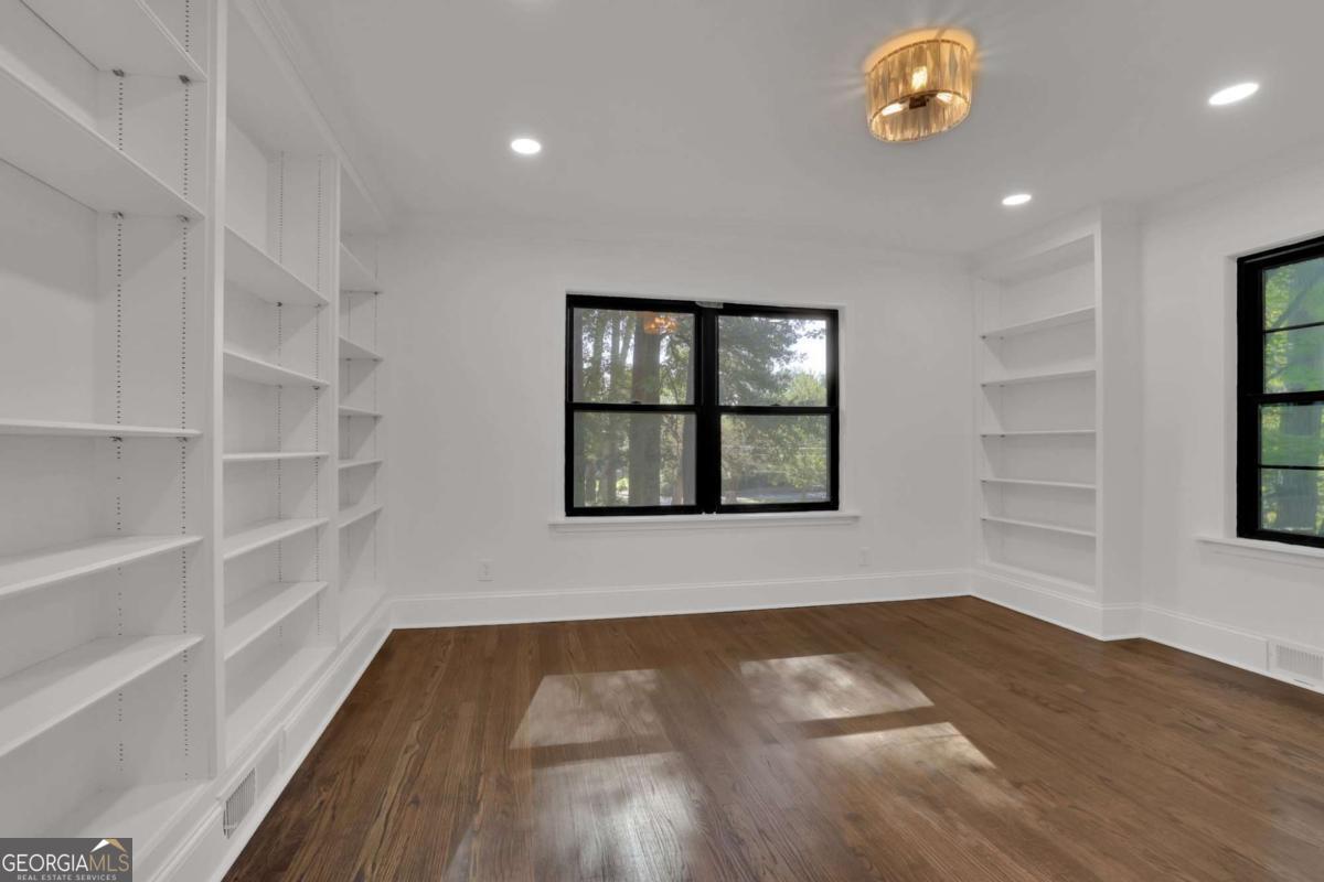 Peachtree Battle - Residential