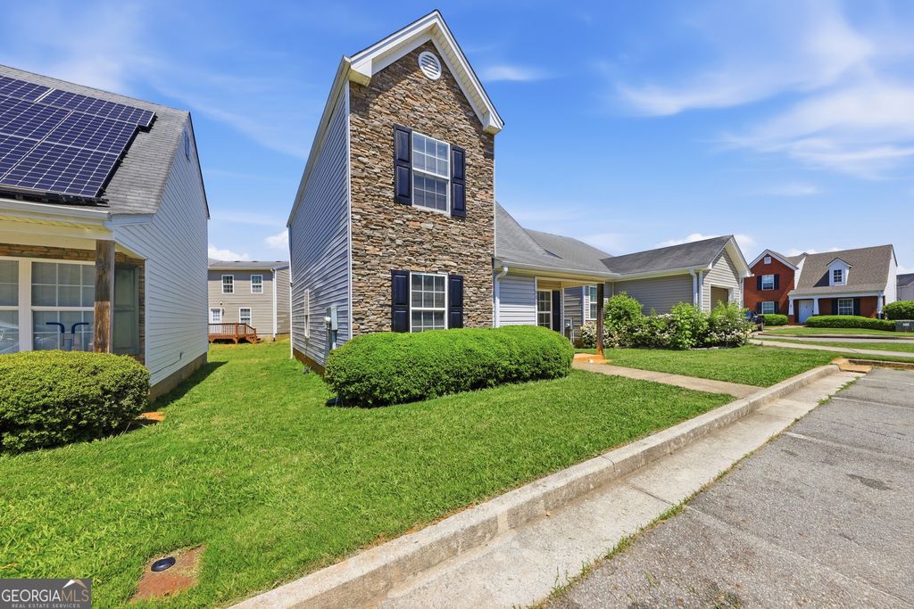Photo of 88 Middlebrook Drive, Cartersville, GA 30120 (MLS # 10762985)
