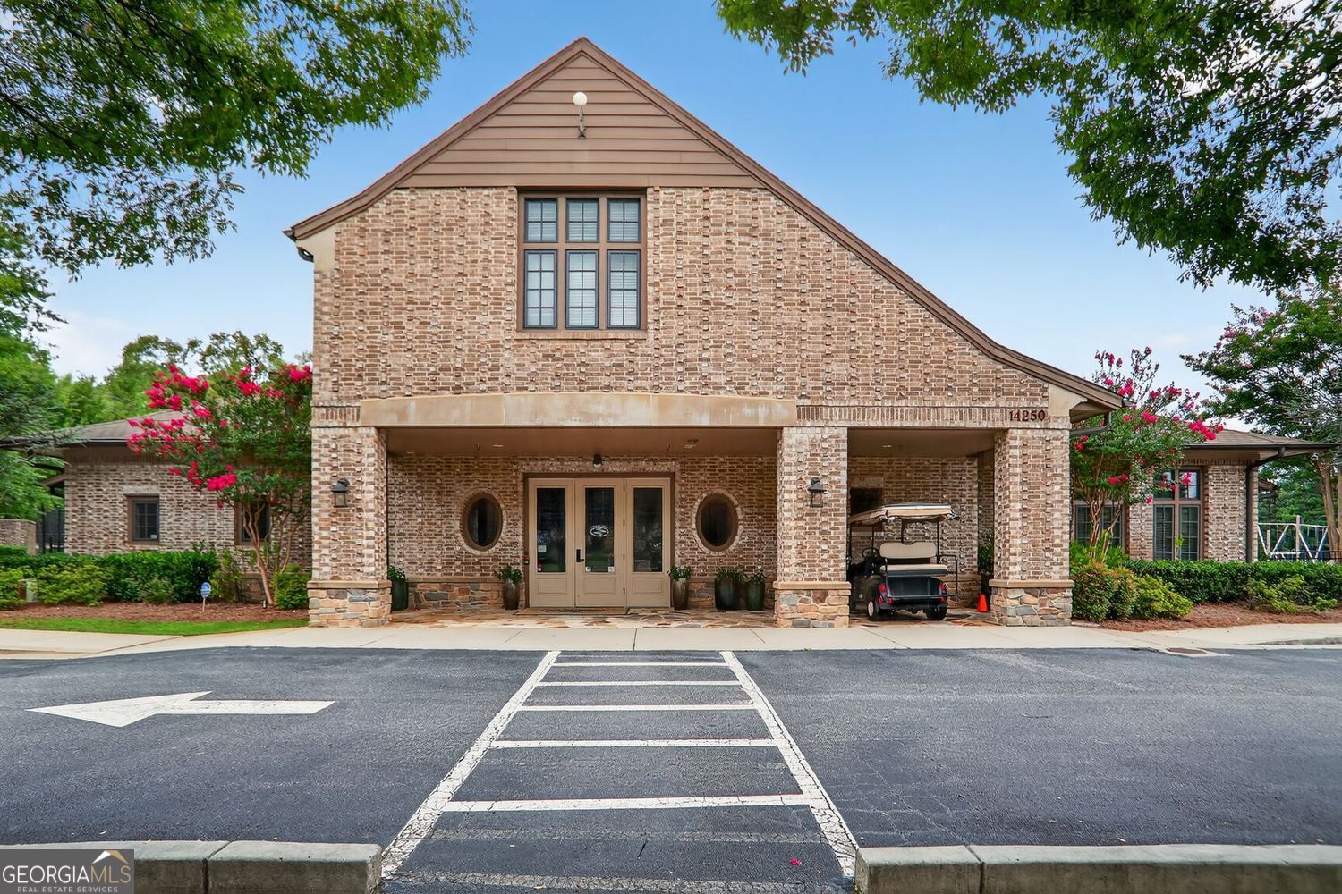 Milton, Georgia 30004, United States, 6 Bedrooms Bedrooms, ,5 BathroomsBathrooms,Residential,Active,189719