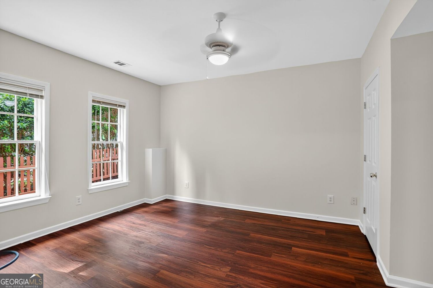 Milton, Georgia 30004, United States, 6 Bedrooms Bedrooms, ,5 BathroomsBathrooms,Residential,Active,189719