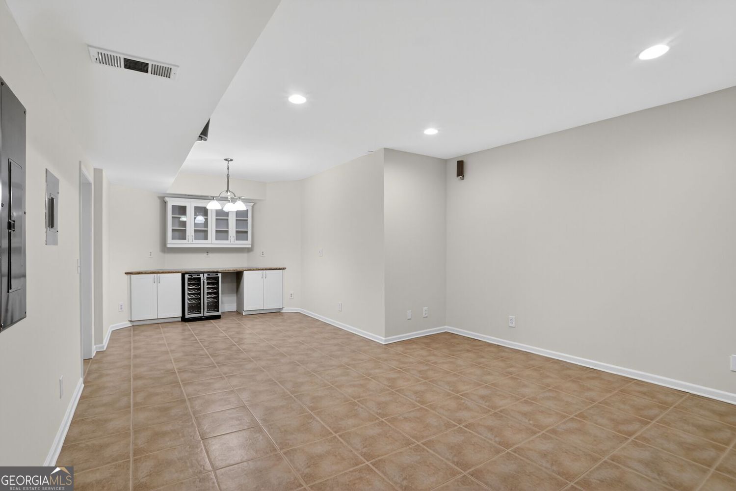 Milton, Georgia 30004, United States, 6 Bedrooms Bedrooms, ,5 BathroomsBathrooms,Residential,Active,189719