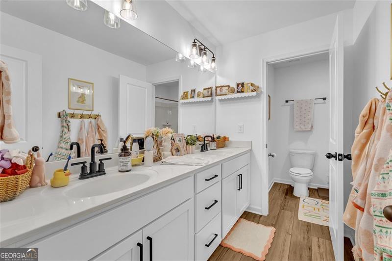 Locust Grove, Georgia 30248, United States, 5 Bedrooms Bedrooms, ,4 BathroomsBathrooms,Residential,Active,112453