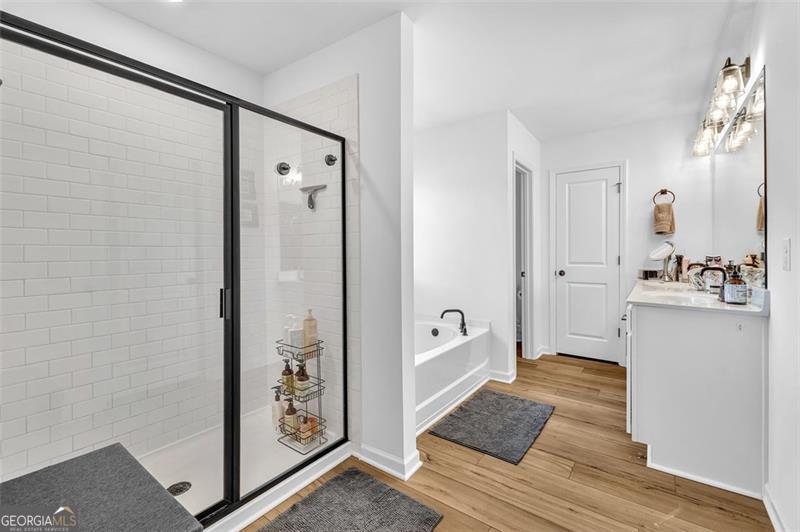 Locust Grove, Georgia 30248, United States, 5 Bedrooms Bedrooms, ,4 BathroomsBathrooms,Residential,Active,112453