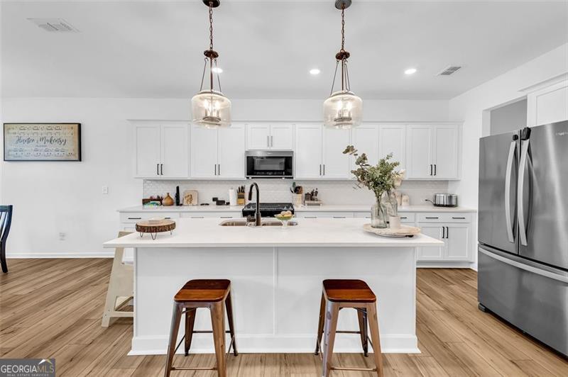 Locust Grove, Georgia 30248, United States, 5 Bedrooms Bedrooms, ,4 BathroomsBathrooms,Residential,Active,112453