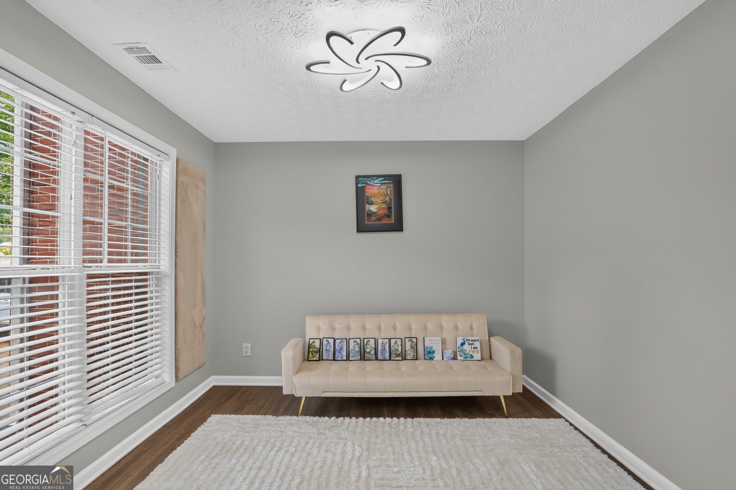 29 Creekview CT