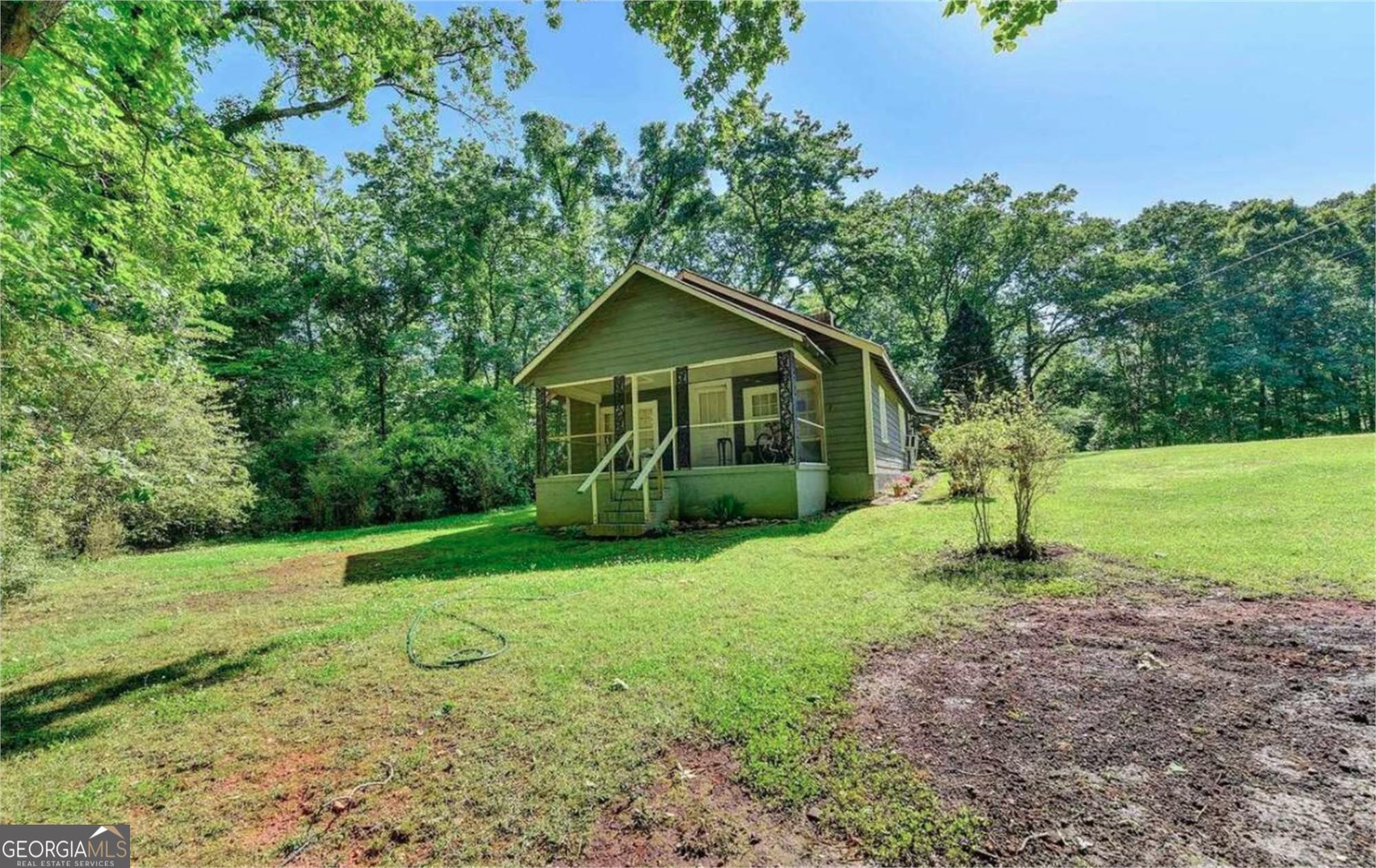 615 GAINESVILLE HWY 615 GAINESVILLE HWY.