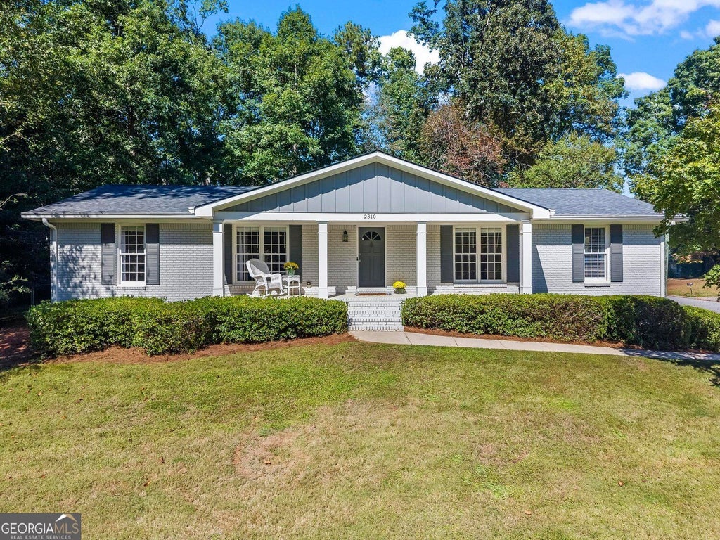 Photo of 2810 Wendy Lane, Marietta, GA 30062 (MLS # 10868457)