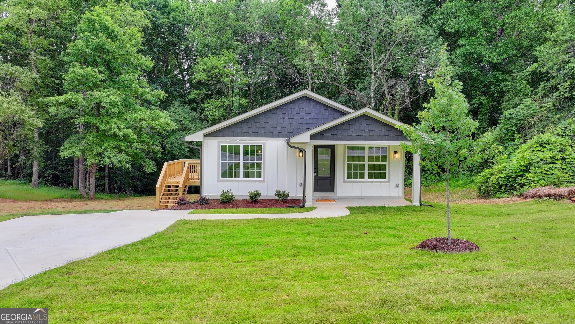 5371 WG Robinson RD